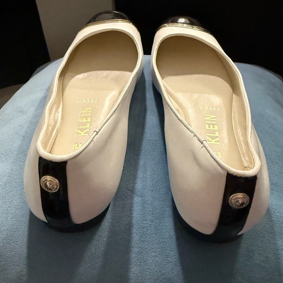 Anne Klein Rejoyce Flat - Picture 5 of 6